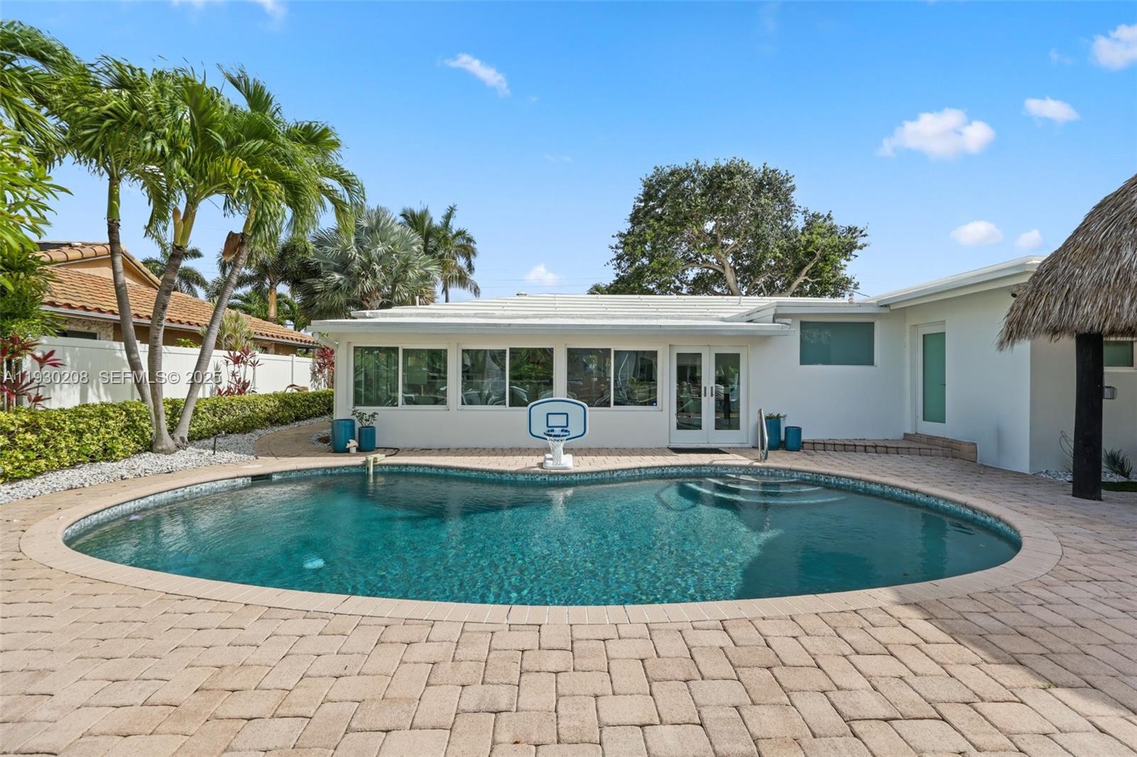 POMPANO ISLES SEC - Residential