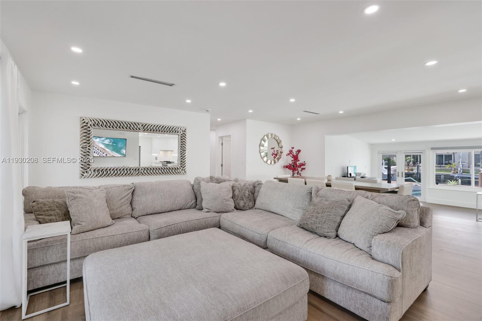 POMPANO ISLES SEC - Residential