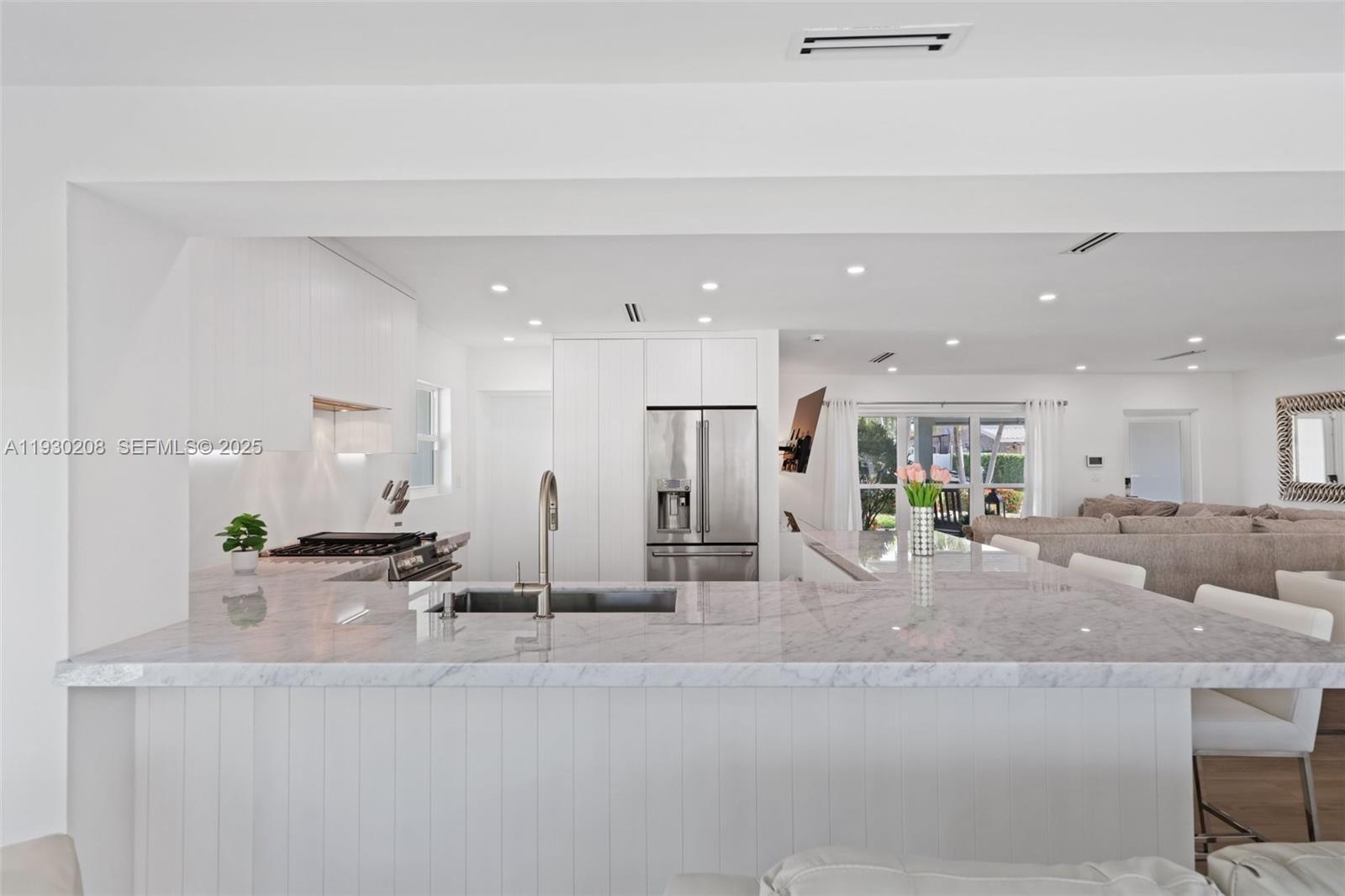 POMPANO ISLES SEC - Residential