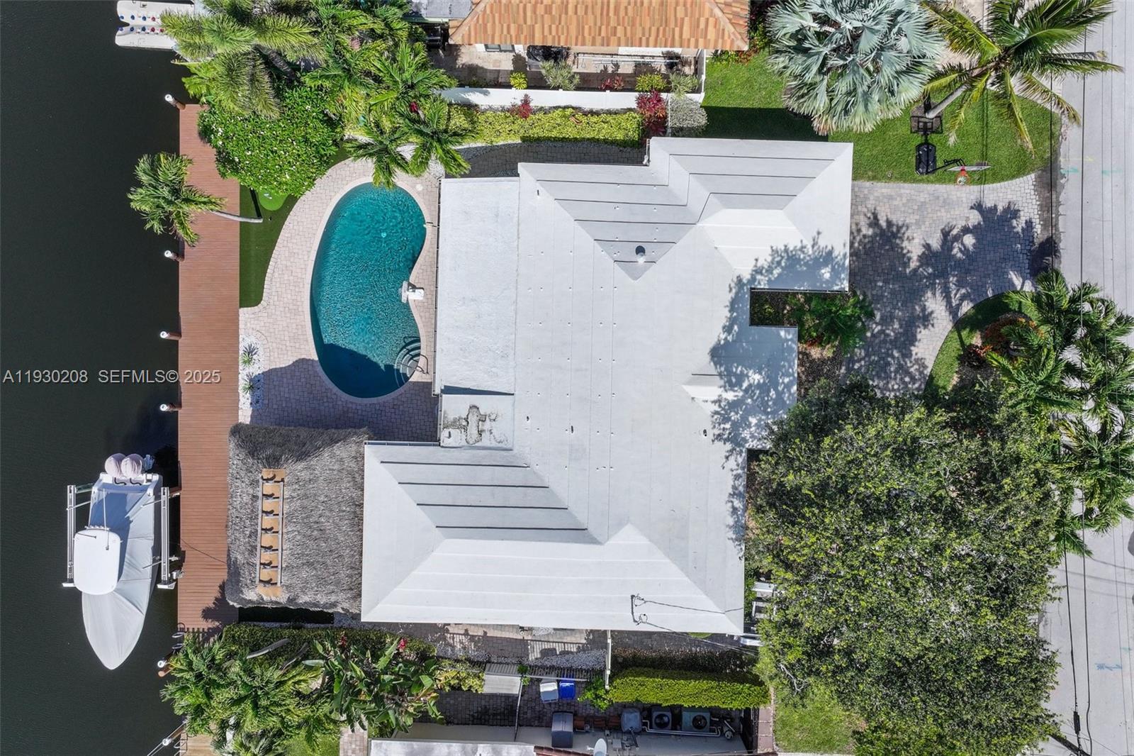 POMPANO ISLES SEC - Residential