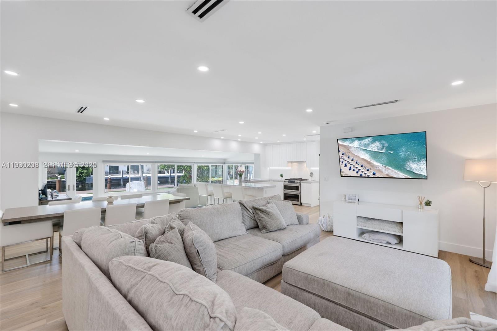 POMPANO ISLES SEC - Residential