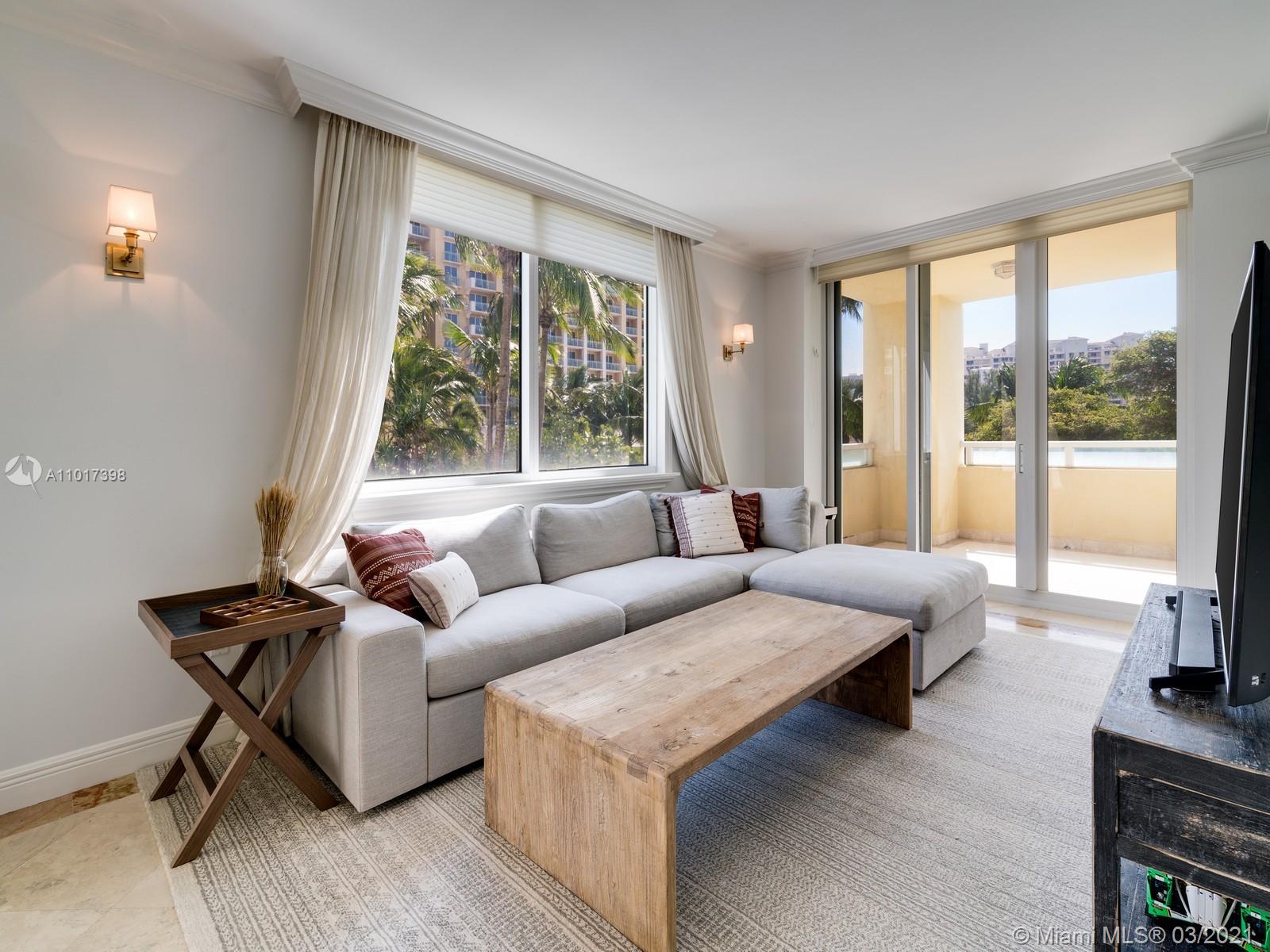 GRAND BAY RESIDENCES COND - Residential