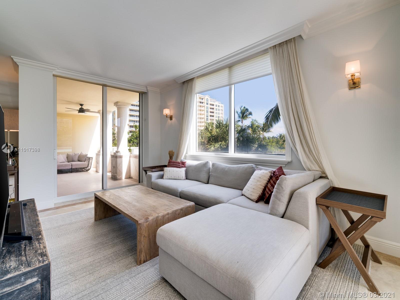 GRAND BAY RESIDENCES COND - Residential