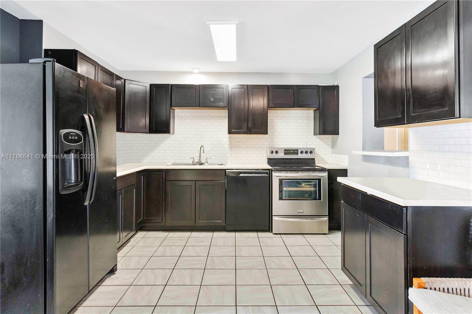 LEISURE CITY SEC 5 - Residential