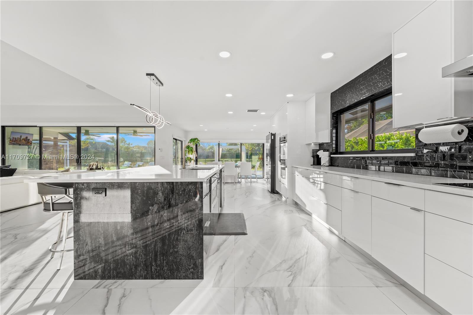 BOCA WOODS COUNTRY CLUB - Residential Lease
