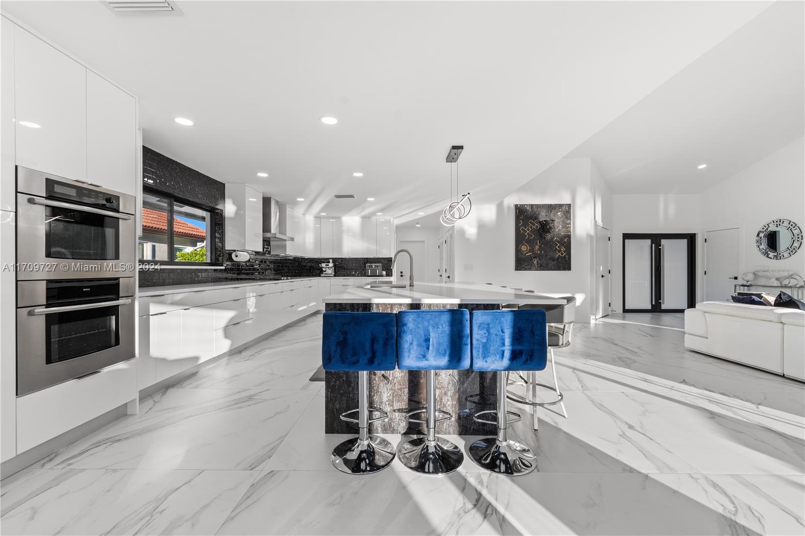 BOCA WOODS COUNTRY CLUB - Residential Lease