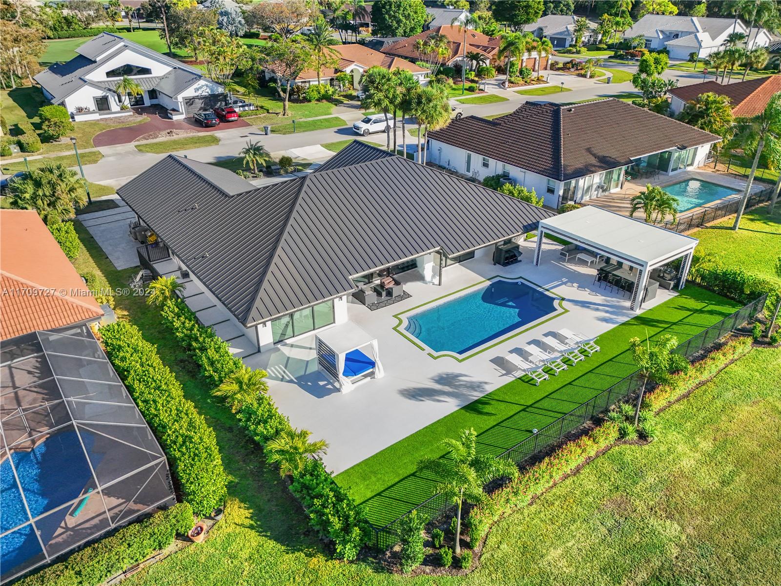 BOCA WOODS COUNTRY CLUB - Residential Lease