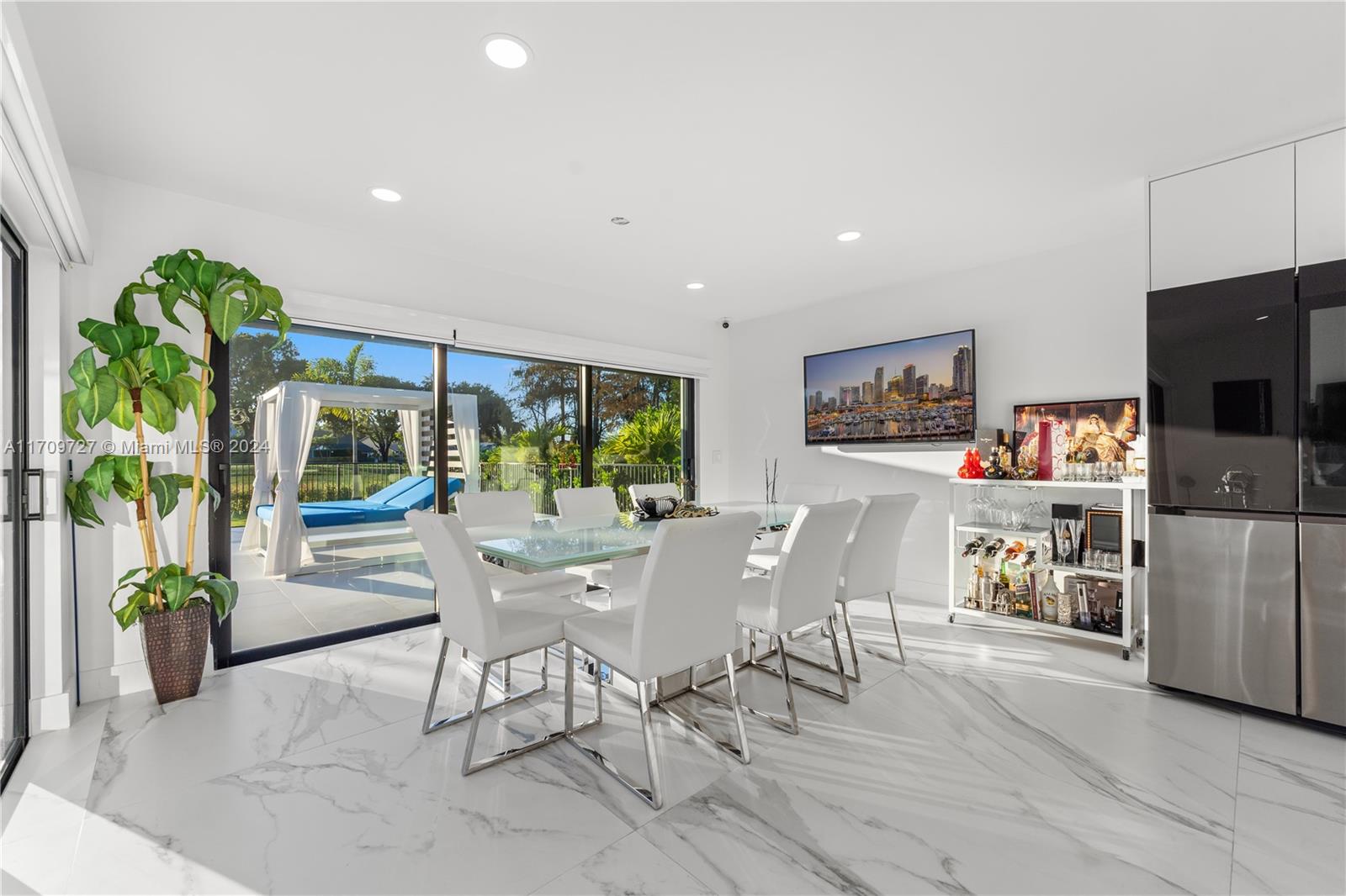 BOCA WOODS COUNTRY CLUB - Residential Lease