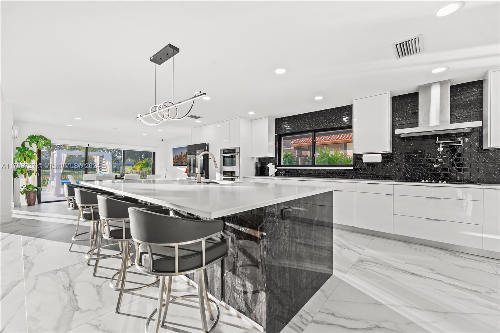 BOCA WOODS COUNTRY CLUB - Residential Lease