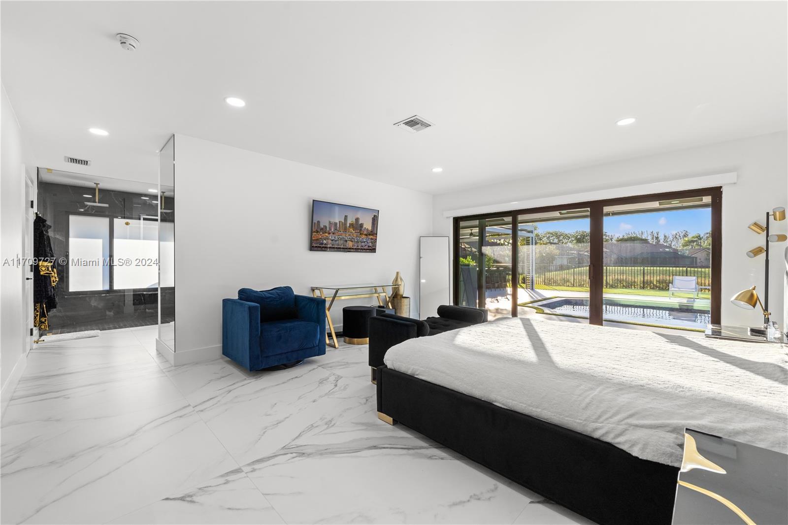 BOCA WOODS COUNTRY CLUB - Residential Lease