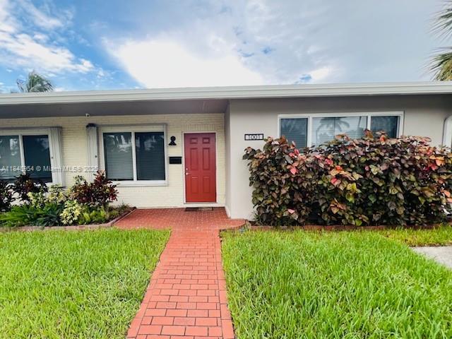 Attention boaters! This spacious and beautifully upgraded 2-bed, 2-bath waterfront rental in Citrus Isle, near downtown Ft Lauderdale, is a dream for boating enthusiasts. Located on a canal with no fixed bridges, it includes a private dock—max 30' no subleasing allowed. Remodeled kitchen, newer appliances, upgraded bathrooms, ceramic tile flooring, hurricane protection, in-unit washer/dryer, Pet-friendly with restrictions. Enjoy peaceful mornings with your coffee or unwind at night with your favorite drink in your private outdoor area. This is the boating lifestyle you’ve been dreaming of. Tenant occupied until end of August, don't disturb. Minutes to FLL Airport, Brightline Station, Las Olas, beaches, major highways, shops, and restaurants. No HOA approval—move in quickly and hassle-free.