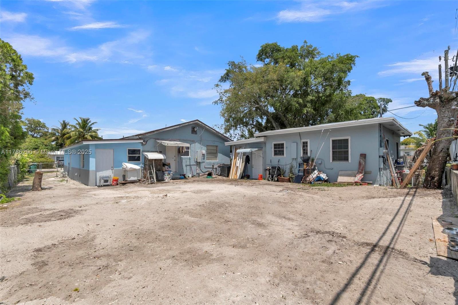 LAWNDALE 3RD ADDN - Residential Income