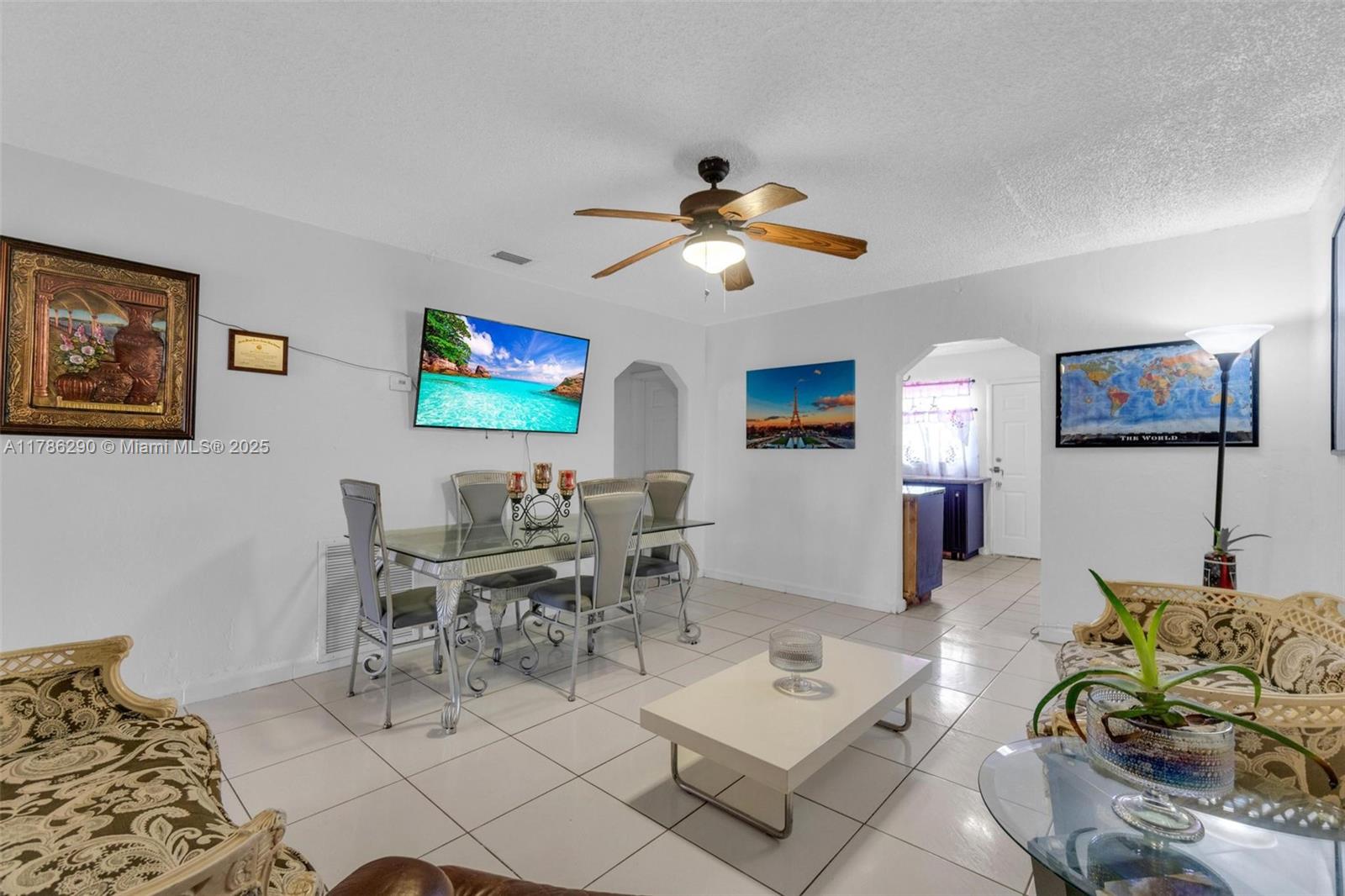 LAWNDALE 3RD ADDN - Residential Income