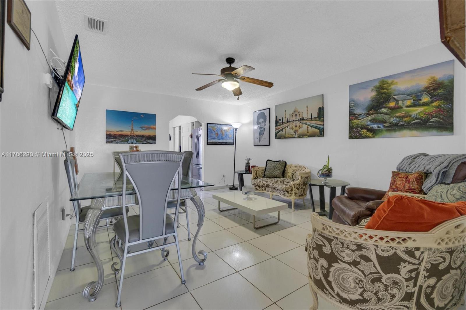 LAWNDALE 3RD ADDN - Residential Income