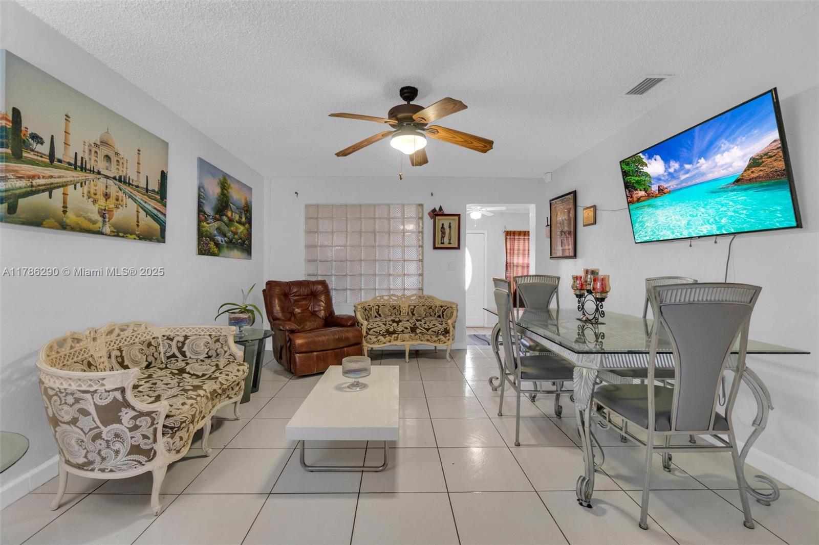 LAWNDALE 3RD ADDN - Residential Income