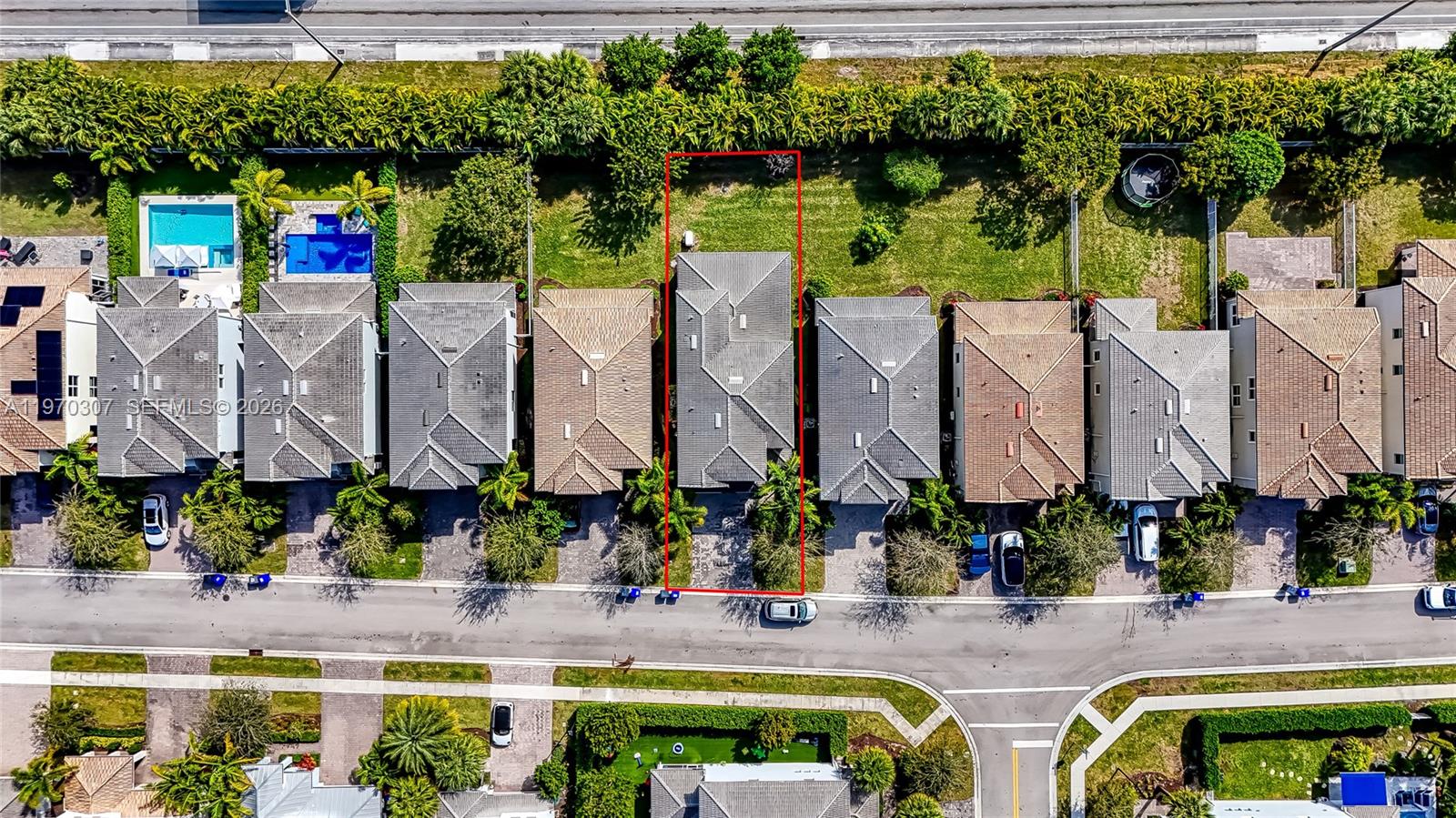 HILLCREST COUNTRY CLUB SO - Residential