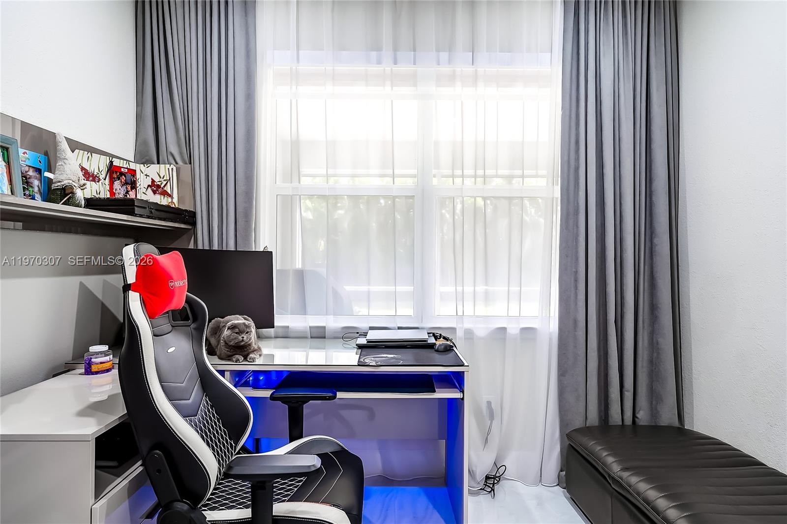 HILLCREST COUNTRY CLUB SO - Residential