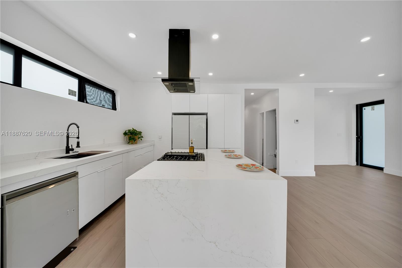 LAWRENCE ESTATES LAND COS - Residential