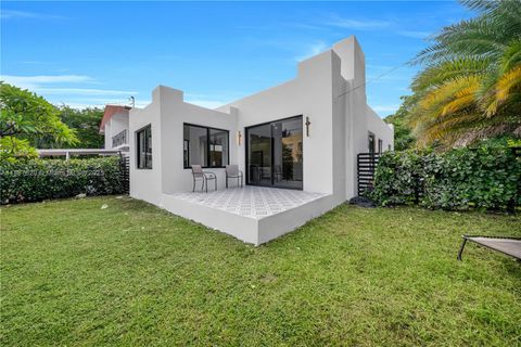 1370 SW 5th St Miami FL 33135