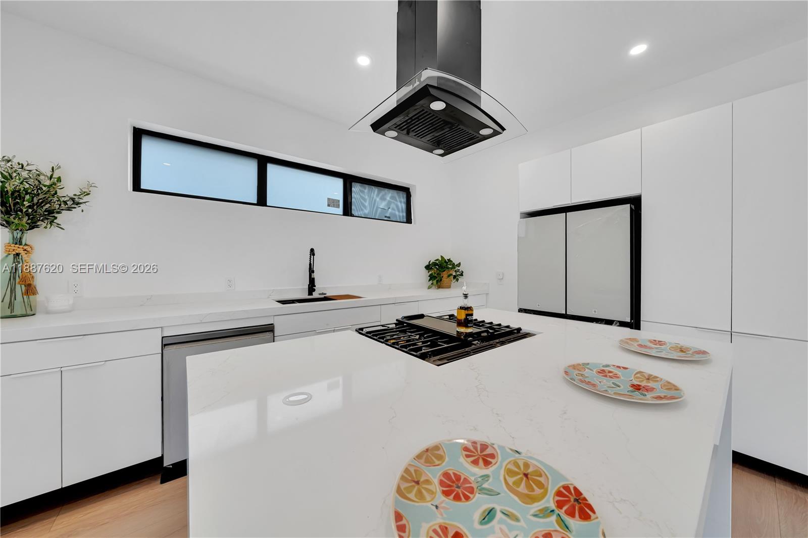 LAWRENCE ESTATES LAND COS - Residential