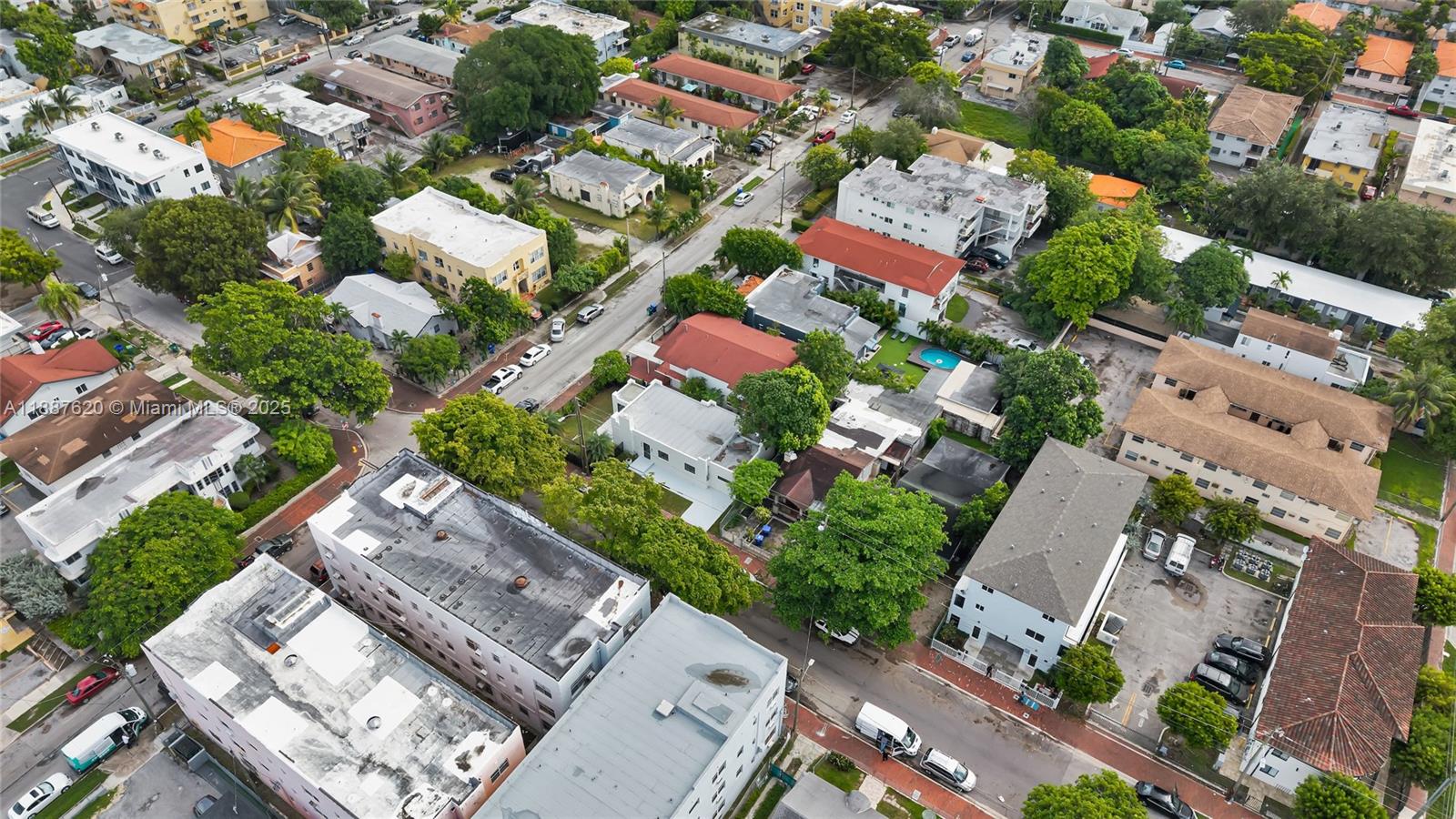 LAWRENCE ESTATES LAND COS - Residential