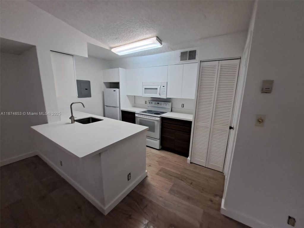Photo of 2946 S University Dr #7206, Davie, FL 33328 (MLS # A11874853)