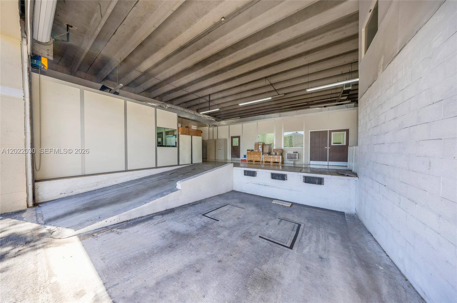 8127 NW 29th St 8127