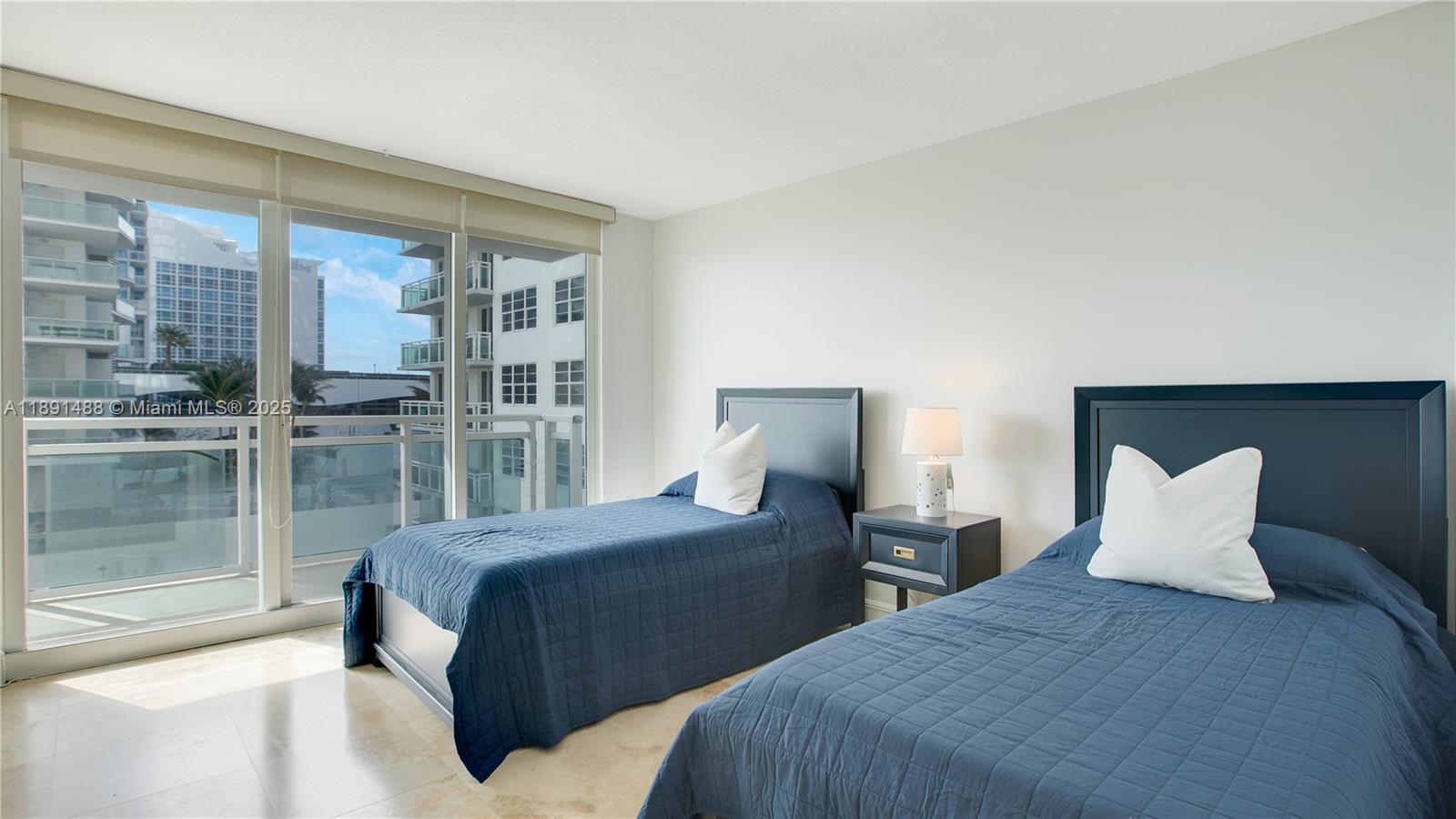 THE COLLINS CONDO - Residential Lease