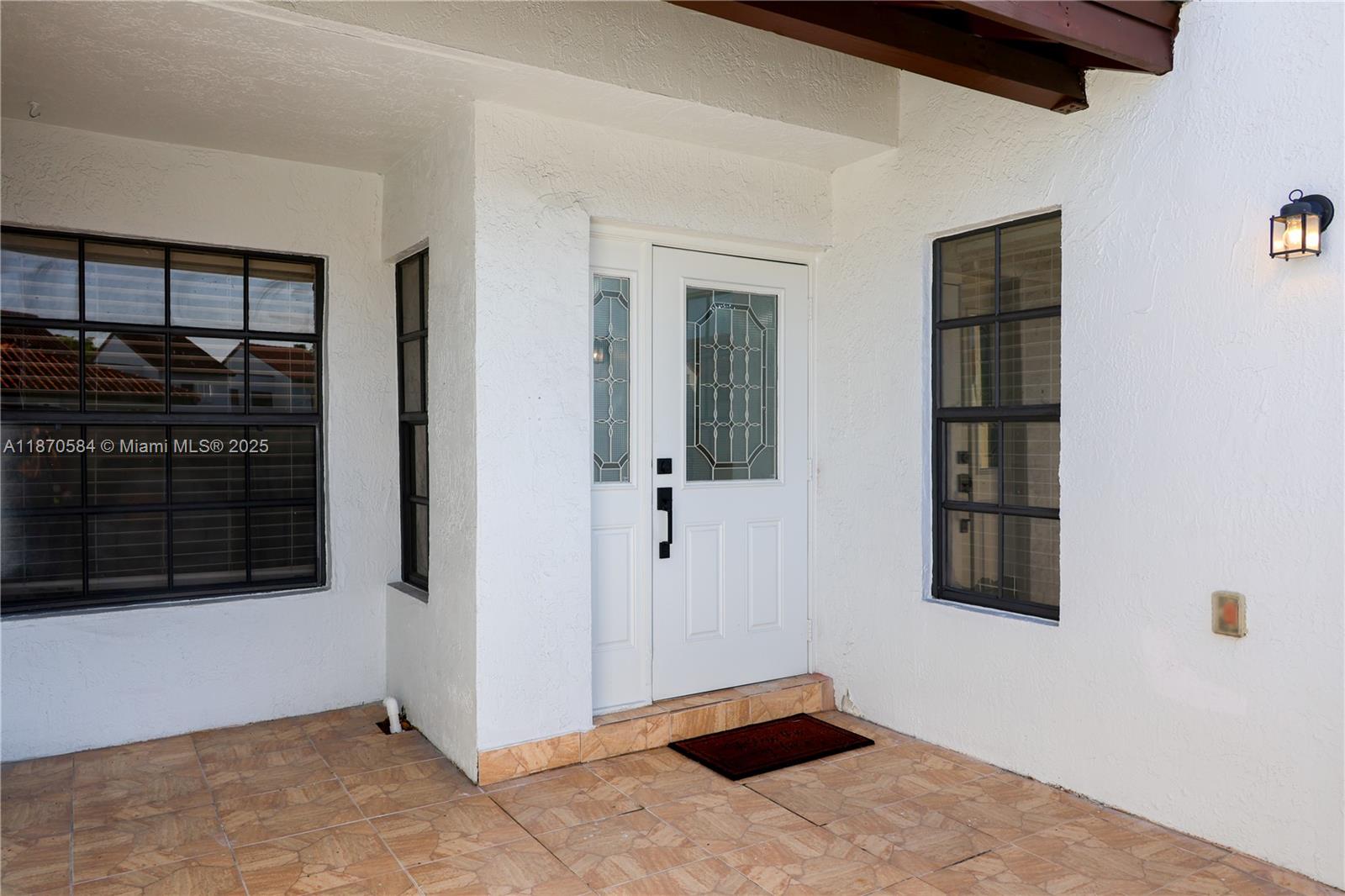 Beautifully remodeled and move-in ready! This spacious and cozy 2-bedroom, 2.5-bath townhouse offers modern finishes throughout, a bright and open layout, and the convenience of a washer and dryer inside the unit. Enjoy comfortable living with ample storage, generously sized bedrooms, and inviting living spaces perfect for relaxing or entertaining. The community features a refreshing pool and a welcoming atmosphere in a desirable Miami location. A true turnkey home ready for its new occupants!