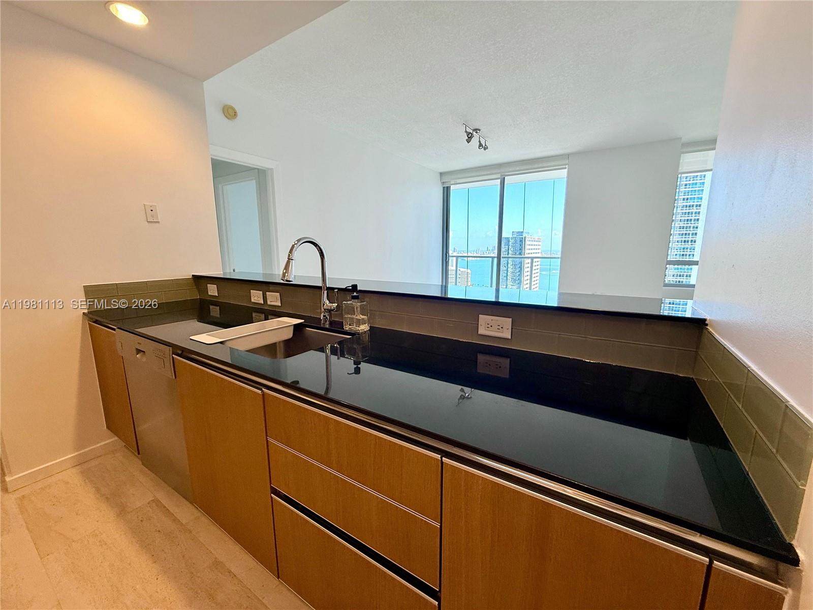 1060 BRICKELL CONDO - Residential Lease