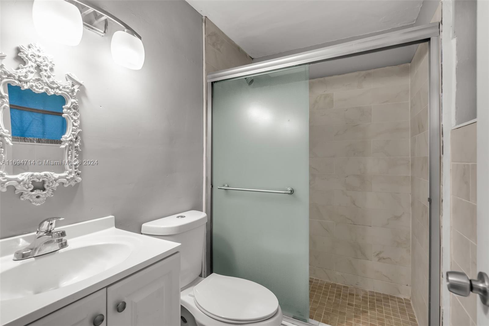 DIXIE GARDENS - Residential