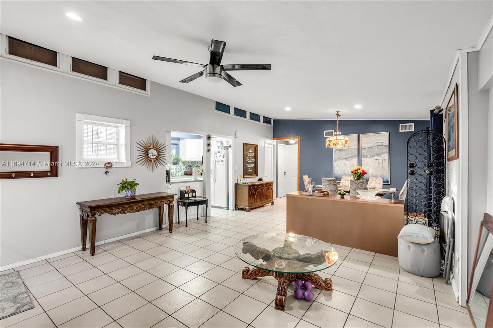 DIXIE GARDENS - Residential