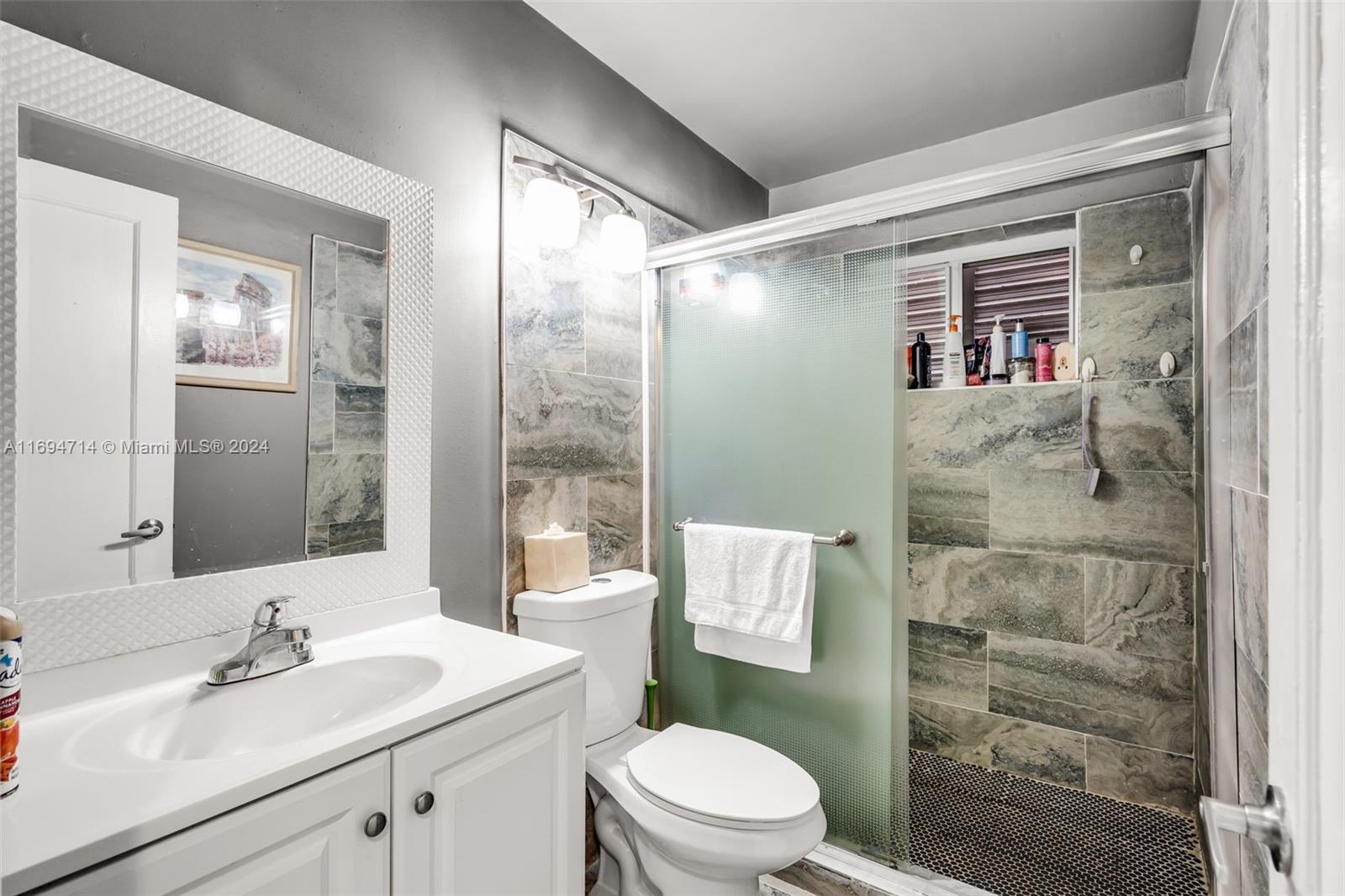 DIXIE GARDENS - Residential