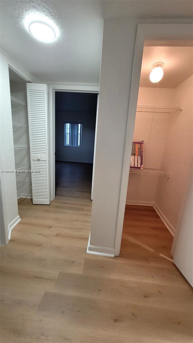 SUNSET PALM VILLAS CONDO - Residential