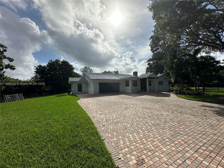 Welcome to your new home at 6300 SW 181st Ln, Fort Lauderdale! This lovely property is great for privacy and outdoors.  Cul-de-sac residence situated in a neighborhood with convenient access to local amenities, shopping, and dining, major highways, and airport. Bring your horses, boats, or RV, whatever your passion. Don't miss the opportunity to make this charming location your own!
