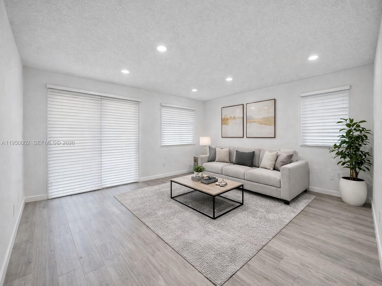 OLD CUTLER HOMES - Residential