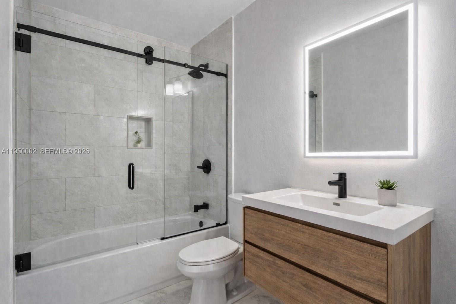 OLD CUTLER HOMES - Residential