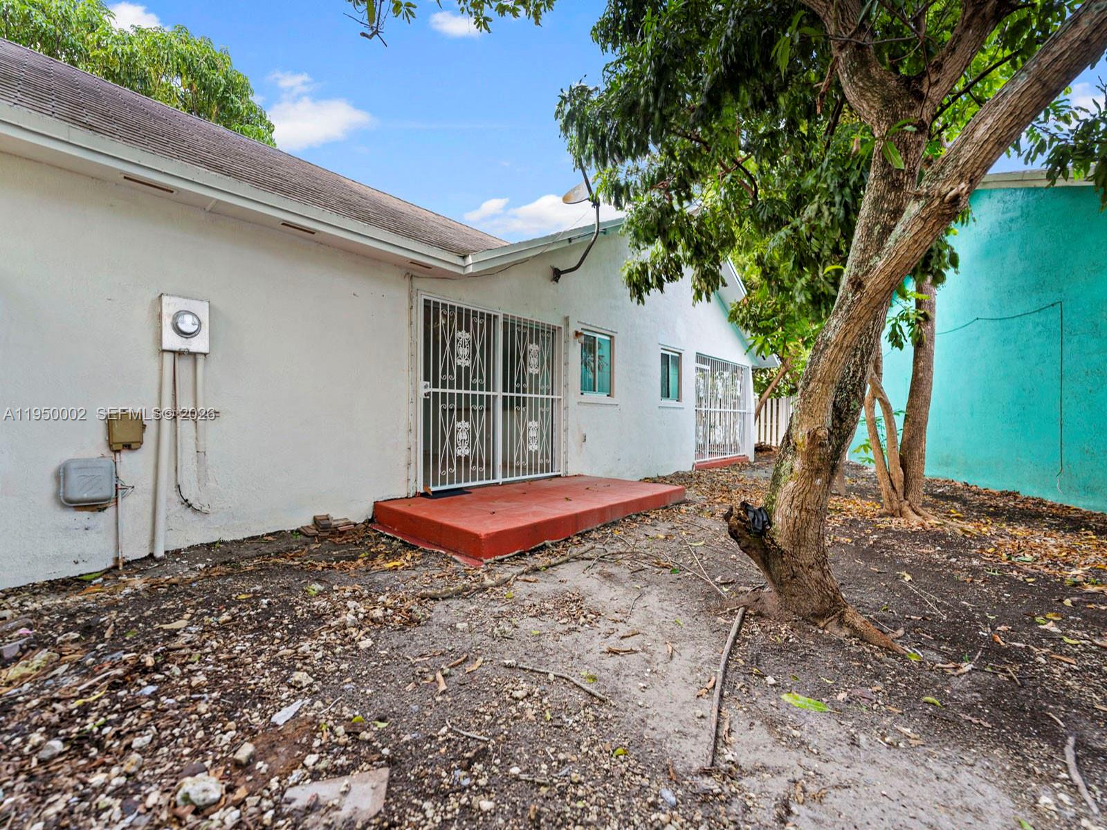 OLD CUTLER HOMES - Residential