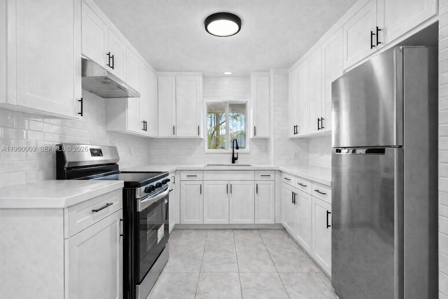 OLD CUTLER HOMES - Residential