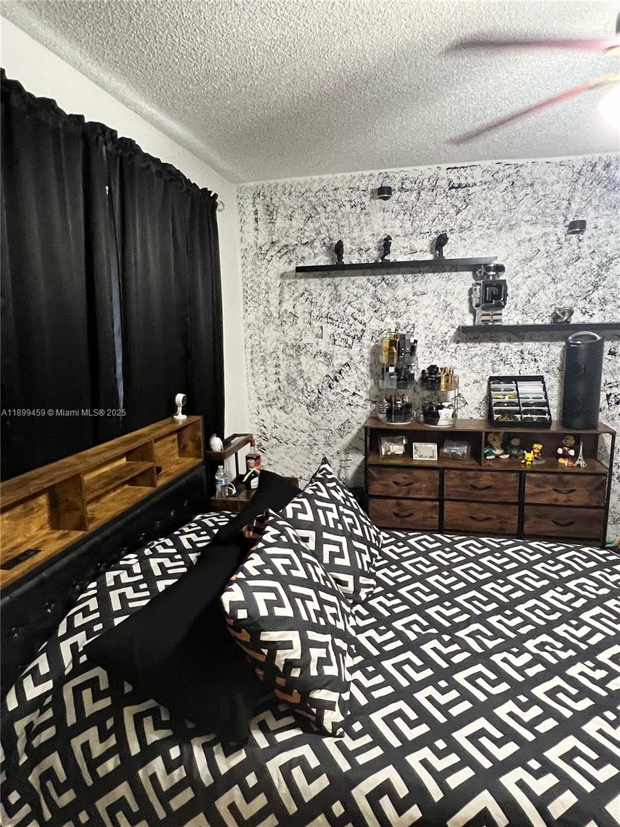 CHATEAUBLEAU VILLAS AT MI - Residential