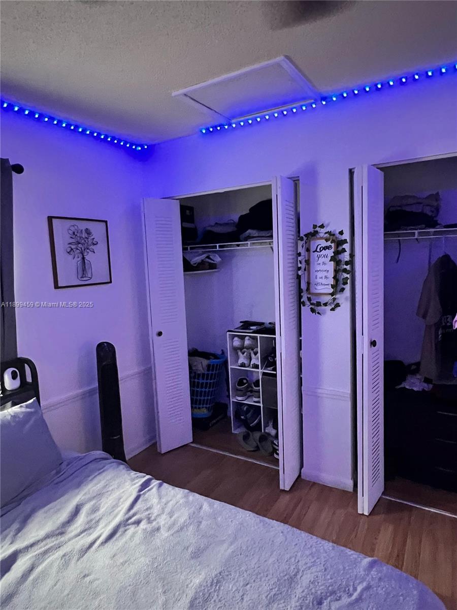 CHATEAUBLEAU VILLAS AT MI - Residential