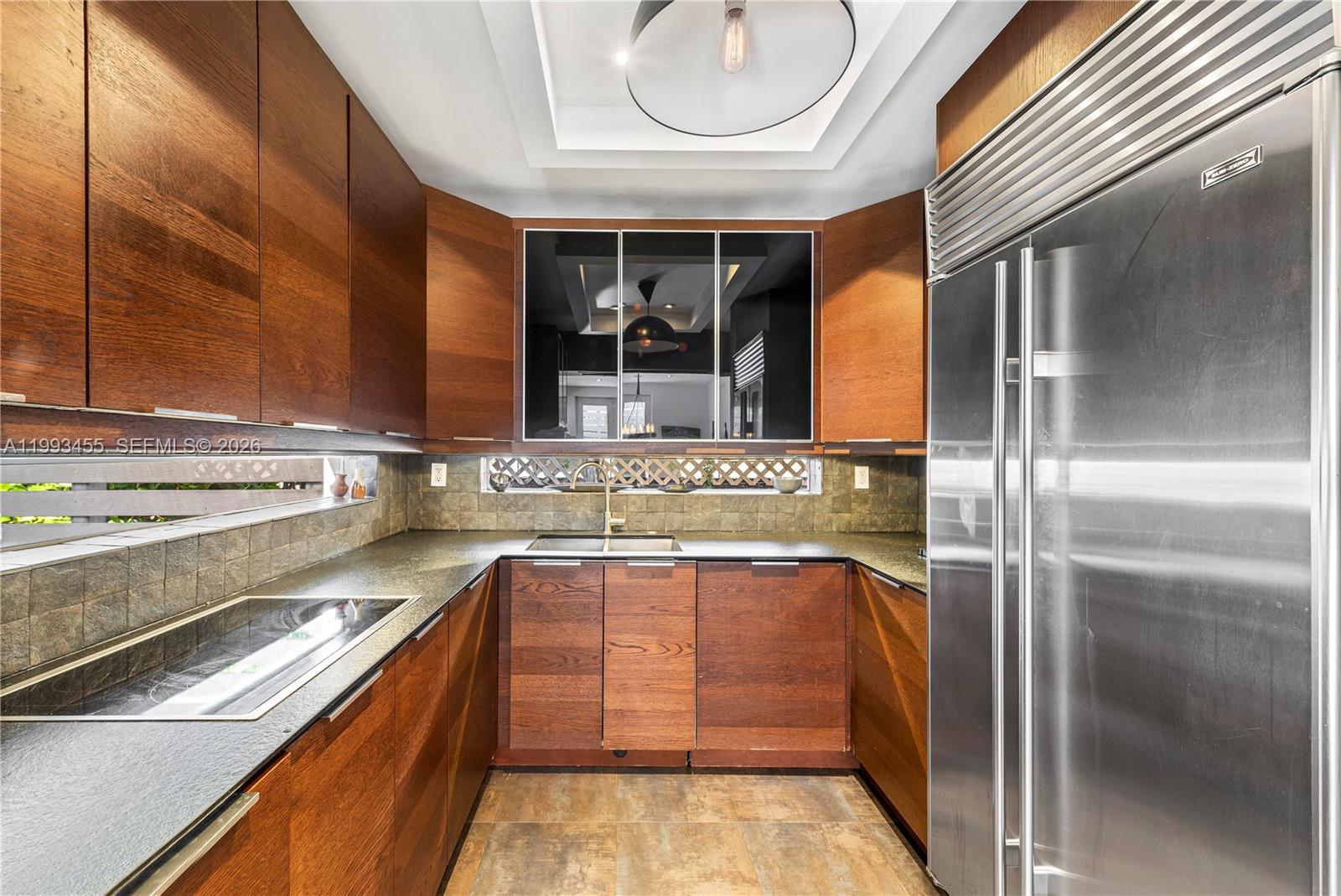 BELLE MEADE OF MIA SEC 1 - Residential Lease