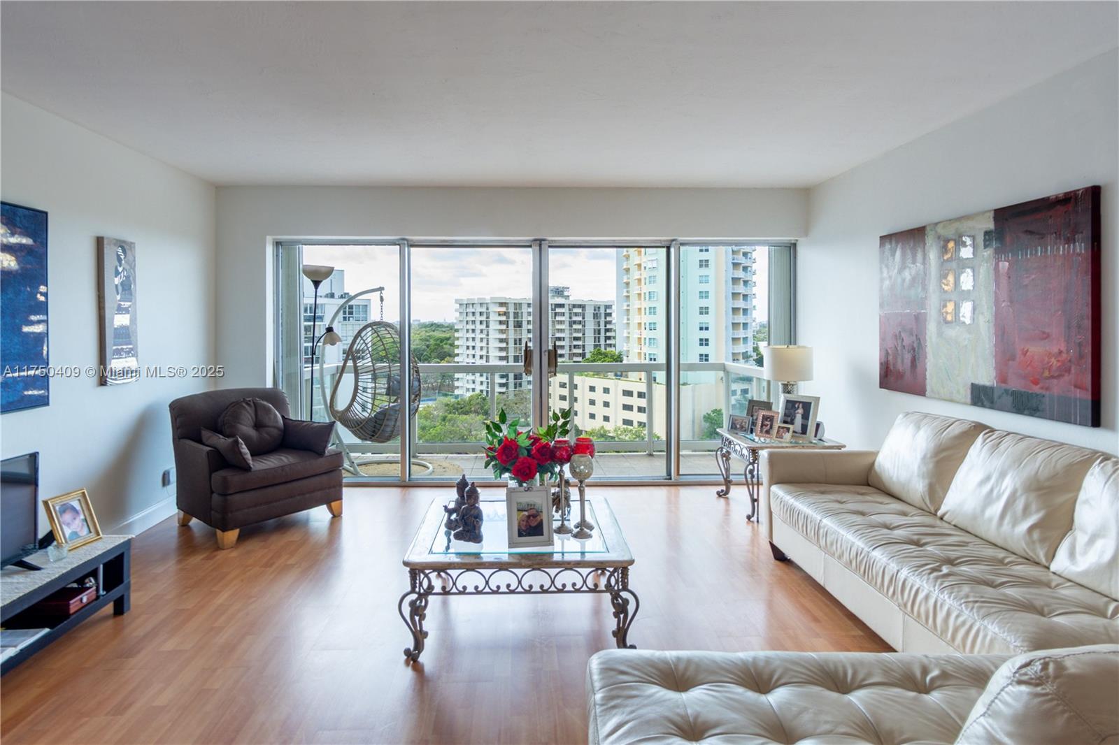 BRICKELL TOWNHOUSE CONDO - Residential