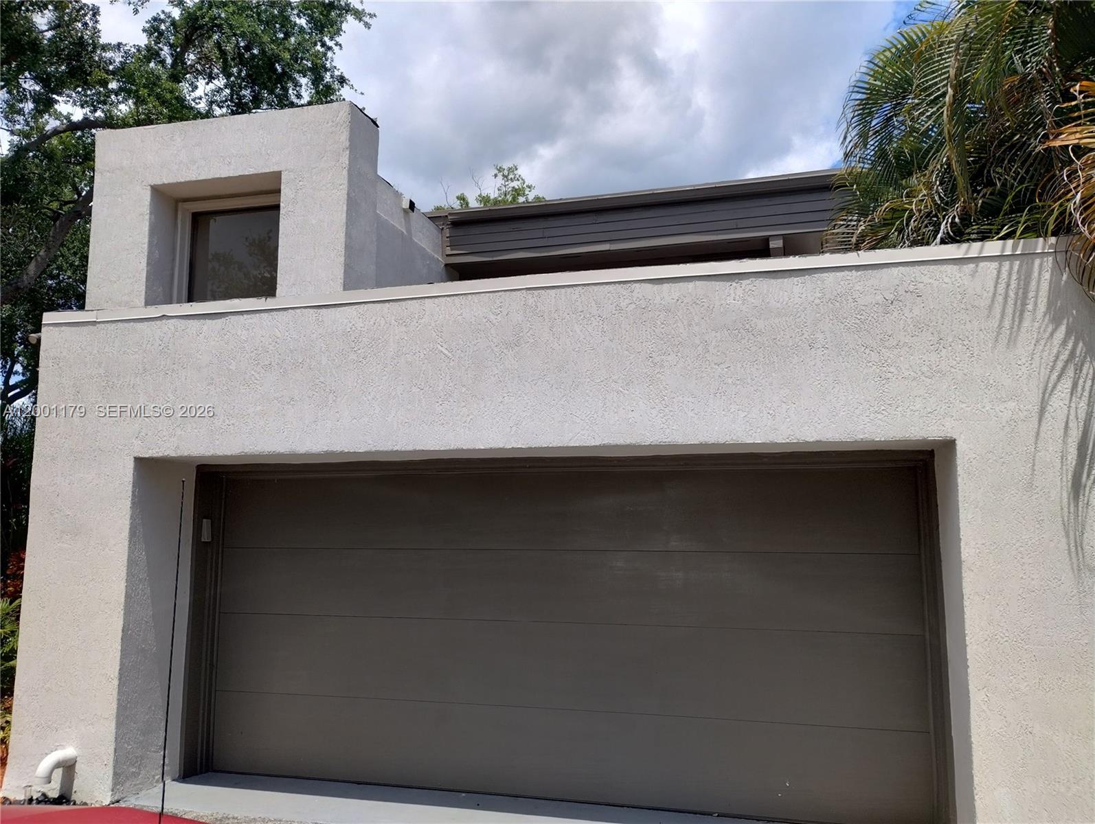 HIDDEN OAKS - Residential Lease