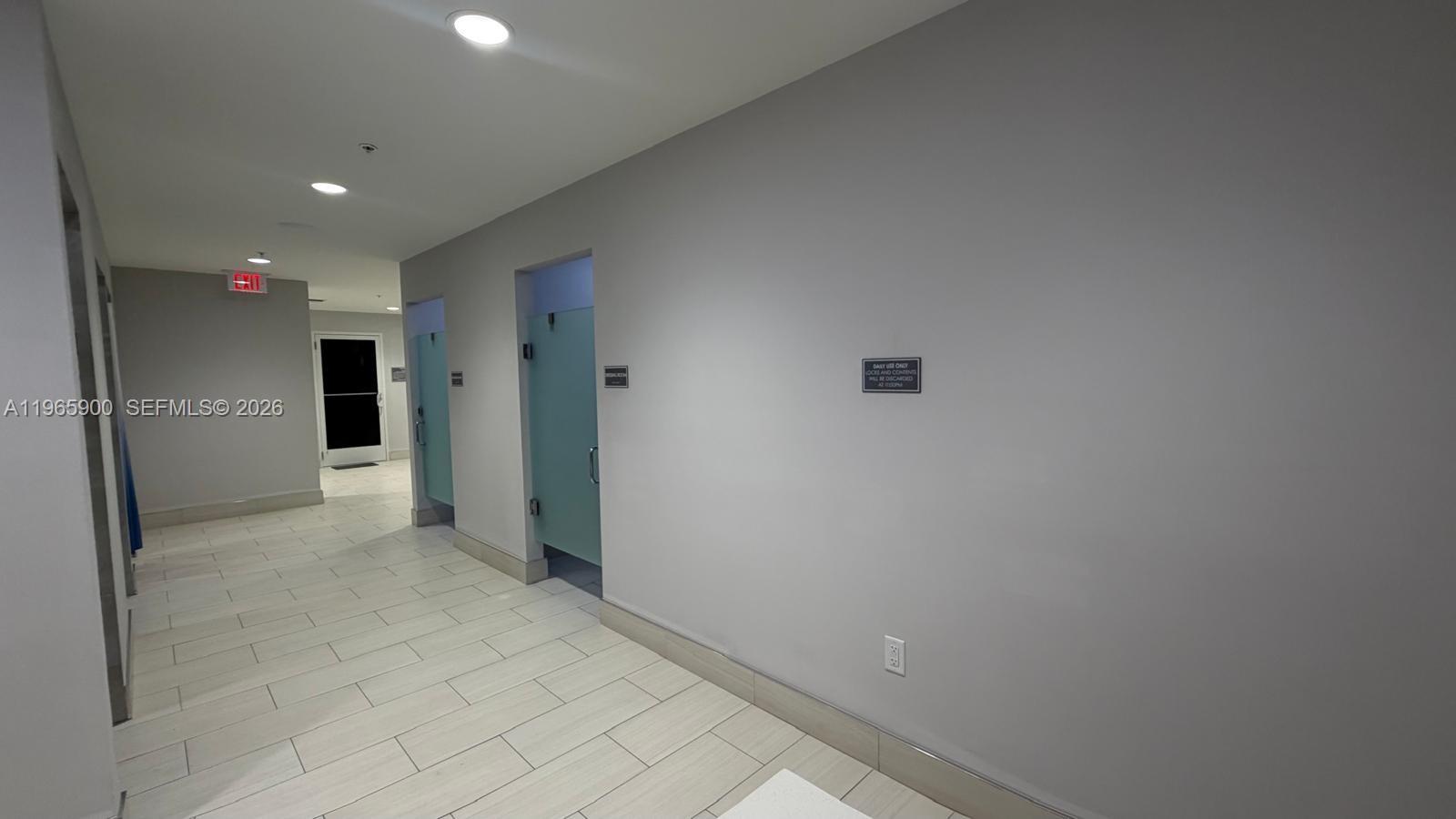 HUNTINGTON POINTE - Residential