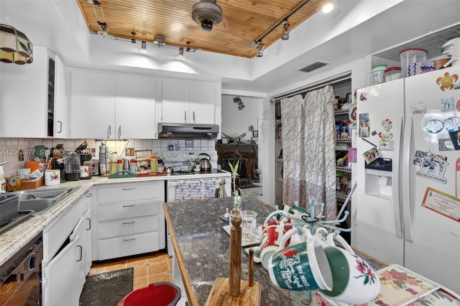 RELCO ESTATES FIRST ADDIT - Residential