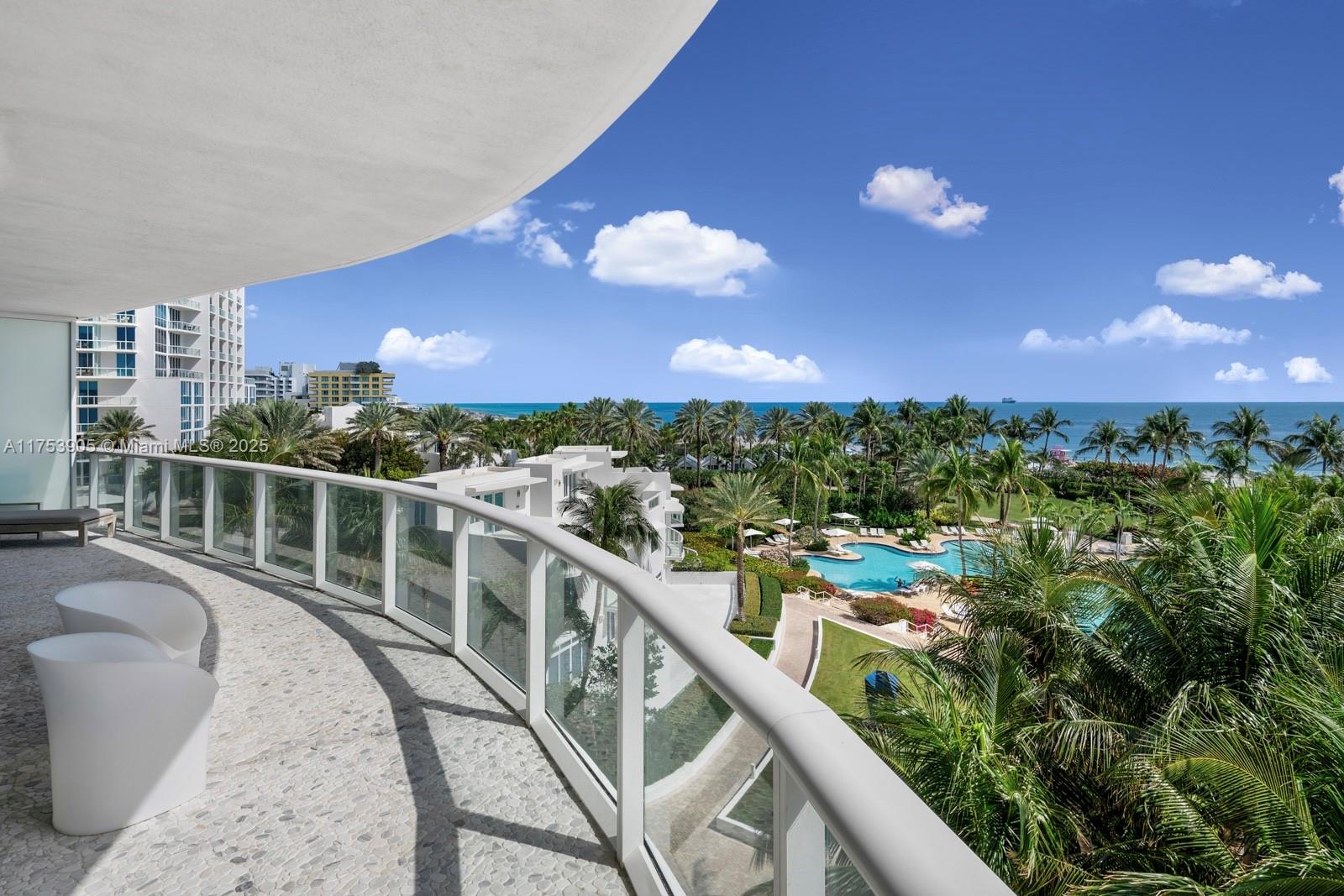 100 S Pointe Dr 606