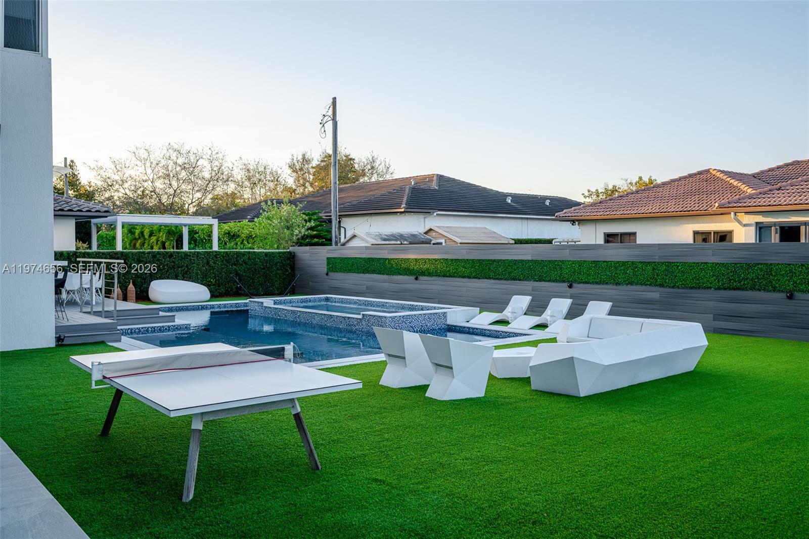 VANDERBILT PARK AMD PL - Residential