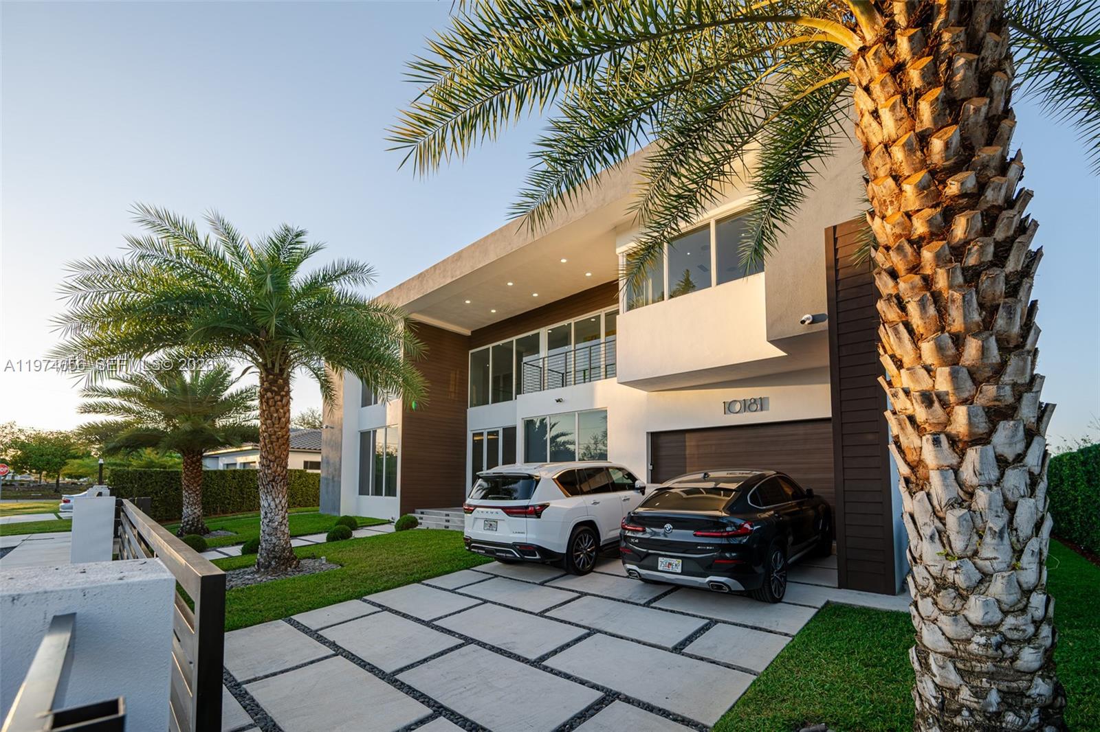 VANDERBILT PARK AMD PL - Residential