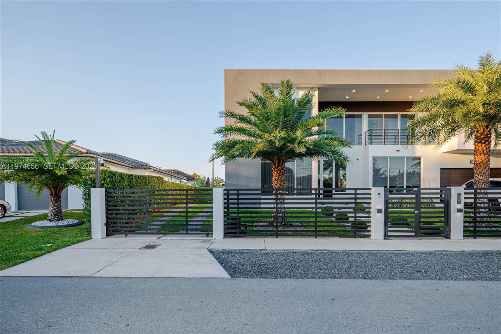 VANDERBILT PARK AMD PL - Residential